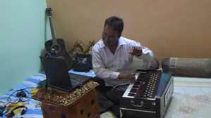 Harmonium-school-academy-India-online-class-schedule-learning-lessons