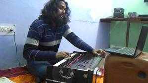 Indian-music-school-academy-online-lessons-Harmonium-training-classes